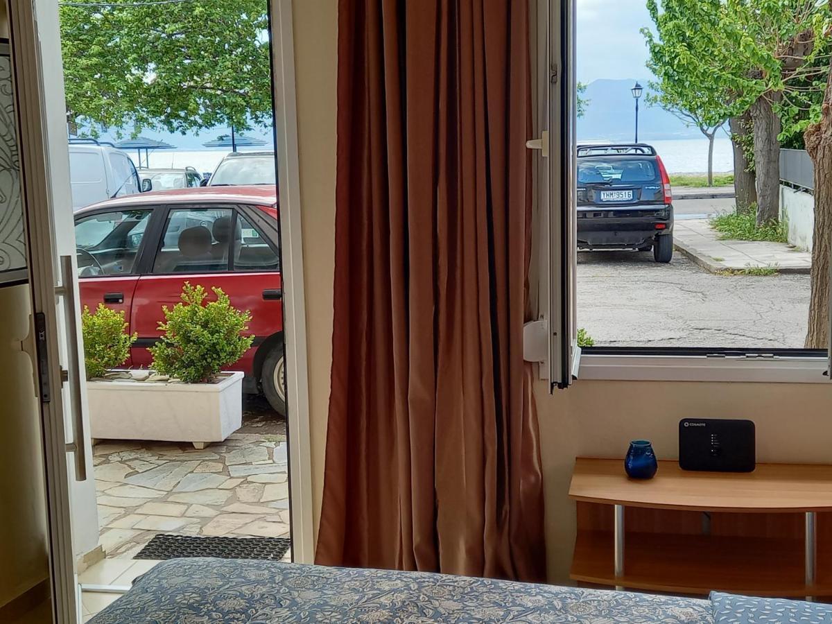 Pel House Apartment Nafpaktos Екстериор снимка