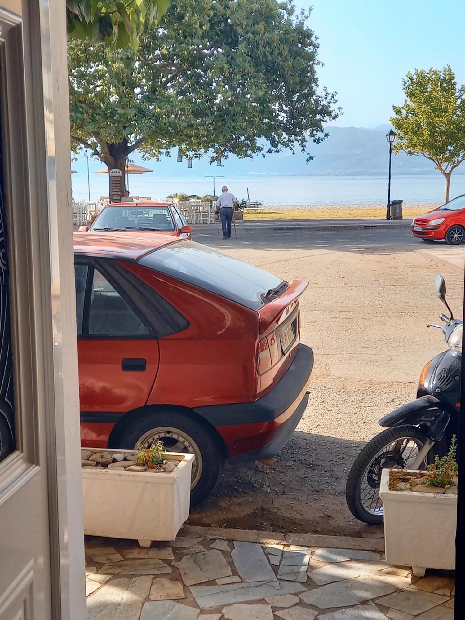 Pel House Apartment Nafpaktos Стая снимка